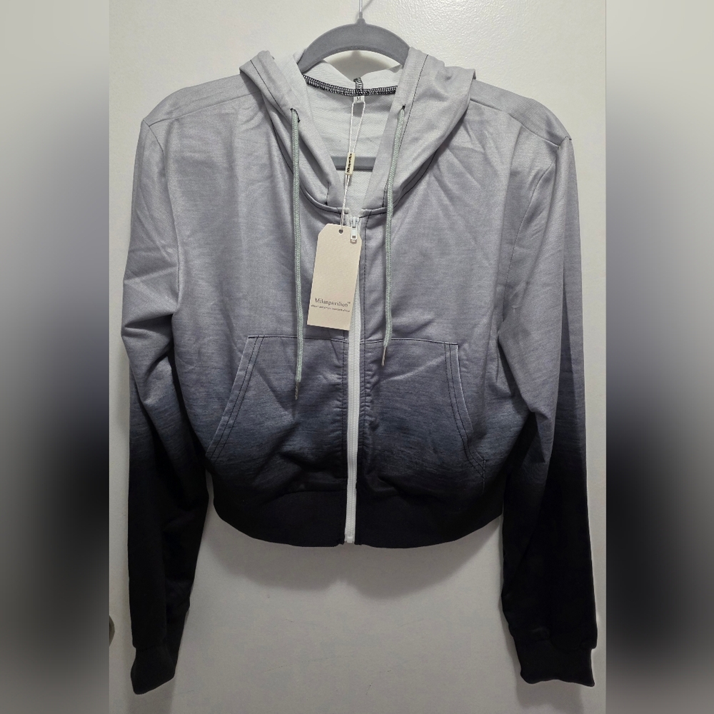 Milanpivillon Cropped Women's Gray Hombre Hoodie Size Med. NEW